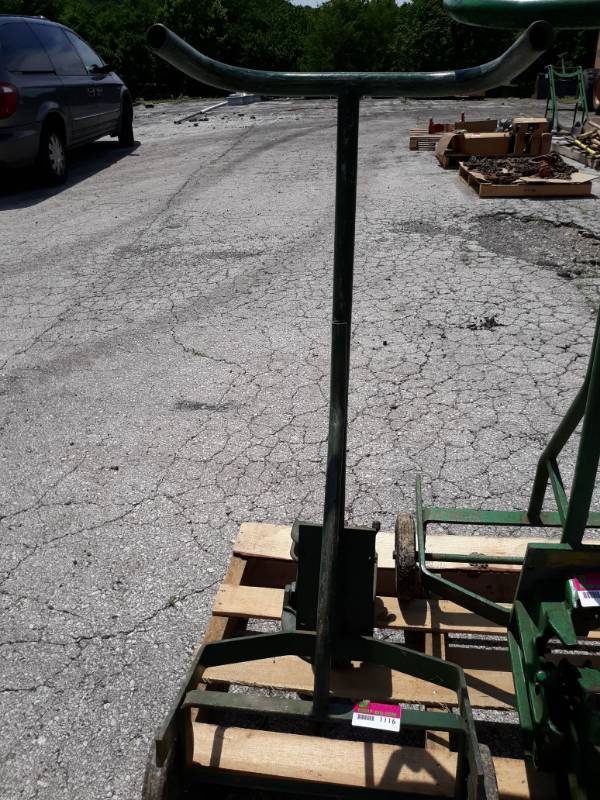 lot 1116 image: Pipe Bender