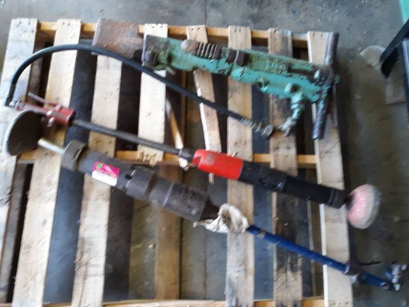 lot 1143 image: Jackhammer, & Tampers Pneumatic