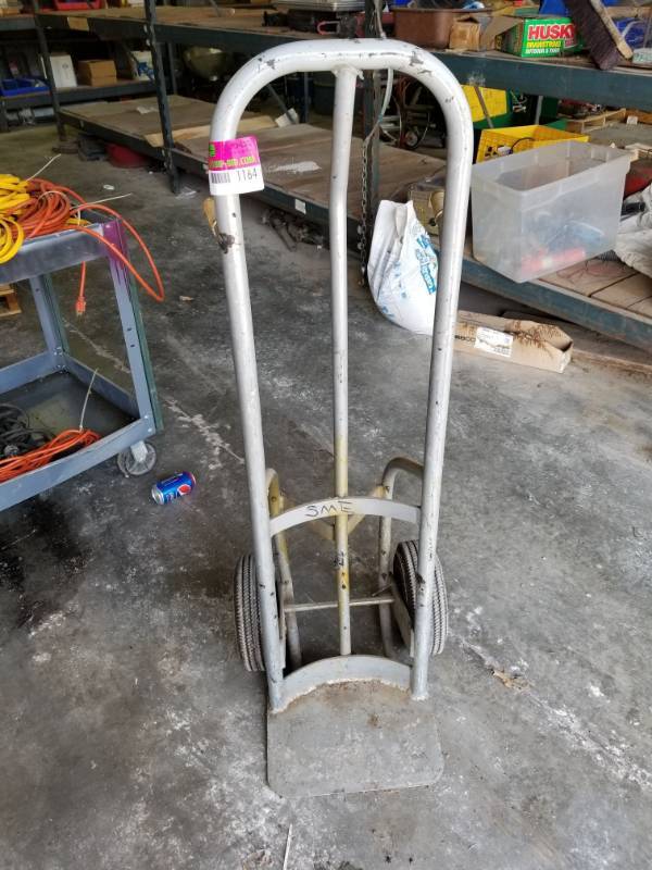 lot 1164 image: 2 Wheel Hand Dolly