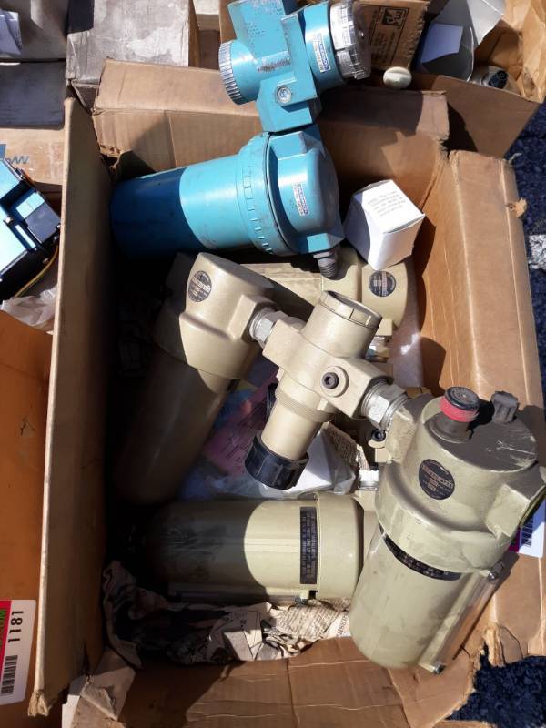 lot 1180 image: Pneumatic Tanks
