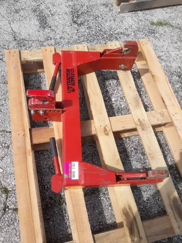lot 1185 image: Quick Catch Tractor Implement