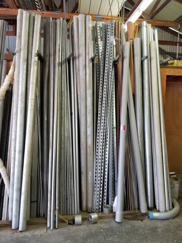 lot 1199 image: Lot of Rigid Piping