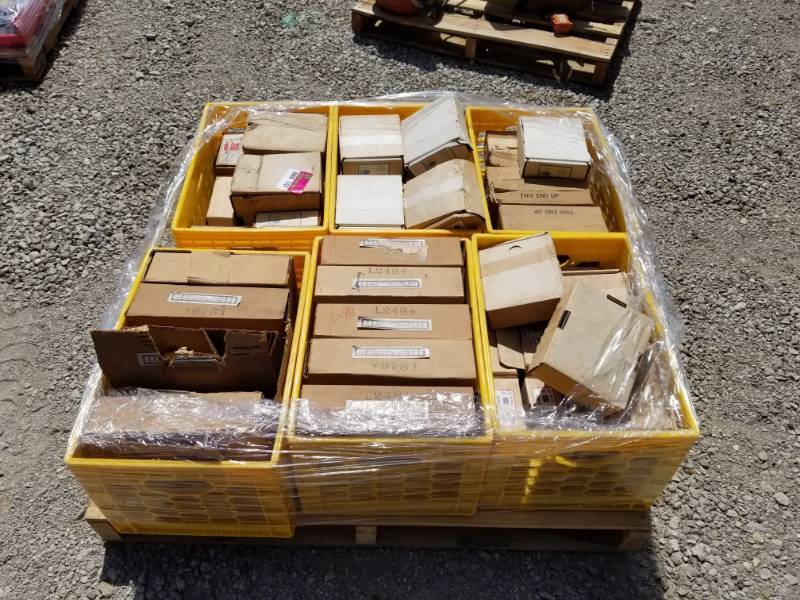 lot 1207 image: Landing Lug Kits, Wire Connectors and Candy Switches