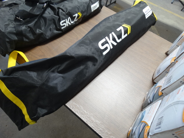 lot 171 image: SKLZ Quickster Baseball net 8x8.