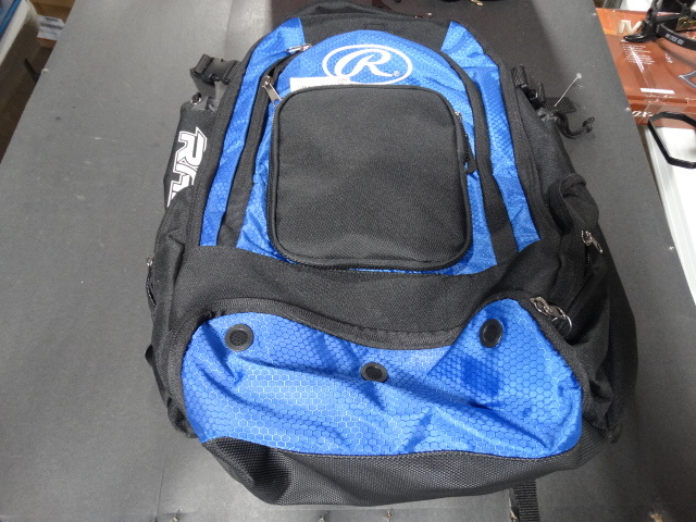 lot 270 image: Rawlings backpack.