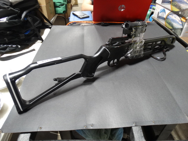 lot 273 image: Crossbow with 150 draw weight. no draw string.