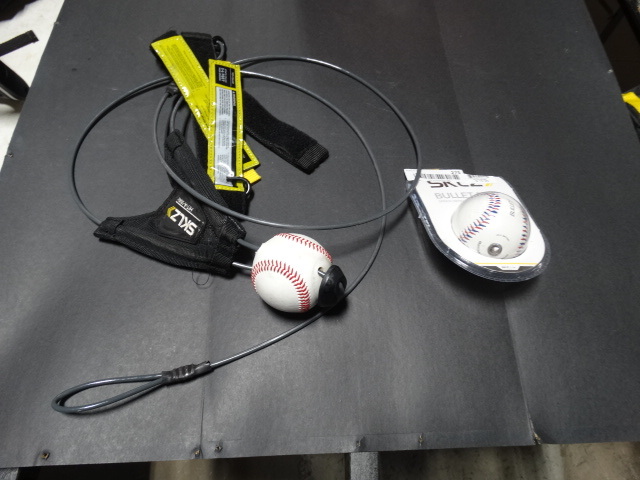 lot 275 image: 1 SKLZ bulletball and SKLZ hit away ball.