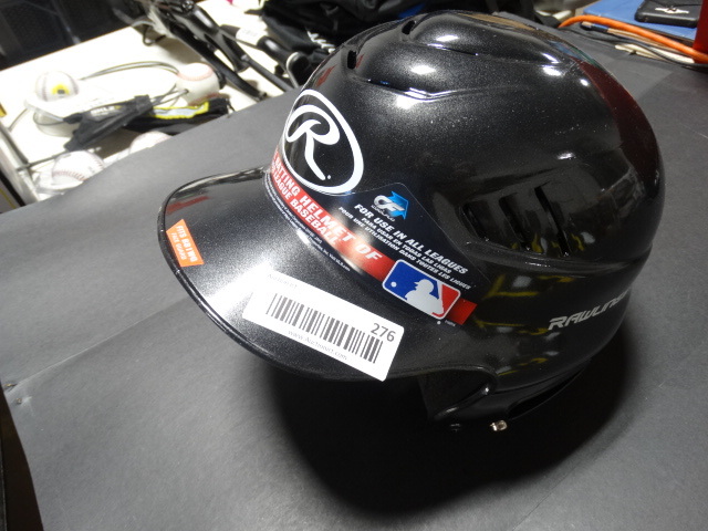 lot 276 image: Rawlings batting helmet.