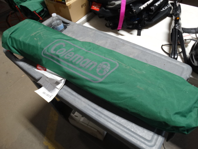 lot 345 image: Coleman outpost cot. 75x35x17.