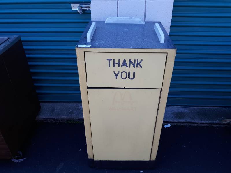 lot 6652 image: Thank You Trash Can