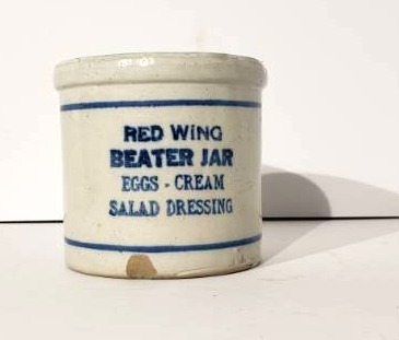 lot 1012 image: Red Wing Beater Jar