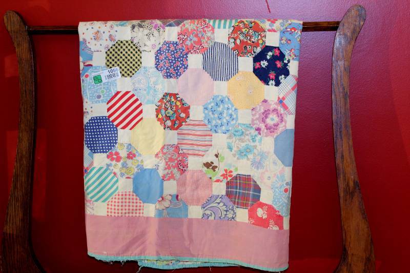 lot 1056 image: Beautiful Patchwork Quilt