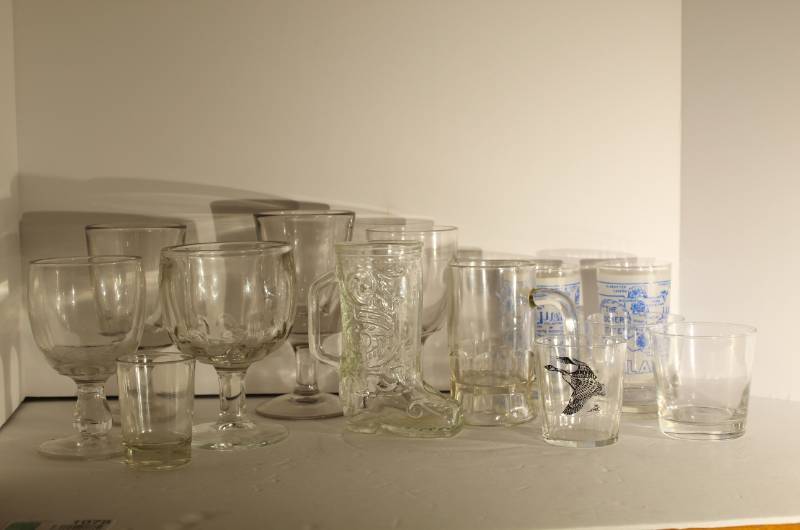 lot 1078 image: Cocktails Anyone Handblown Glass