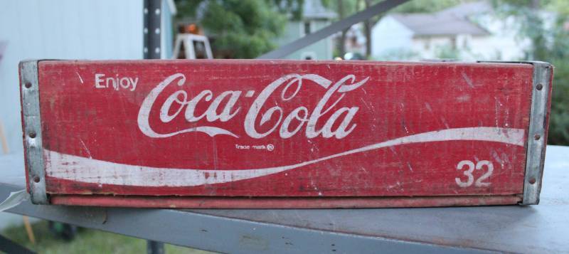 lot 1217 image: Vintage wood Coke Crate