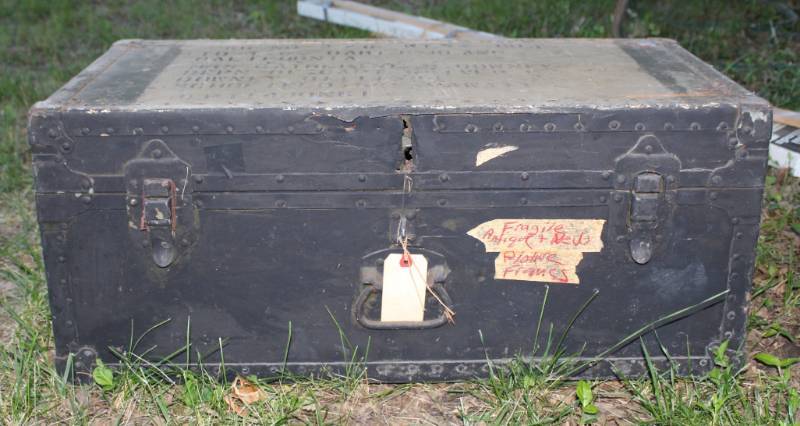 lot 1210 image: Antiquevintage Army Military locker from 40s - 50s