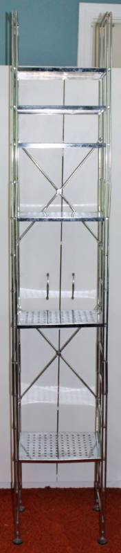 lot 1167 image: Tall metal shelf with 6 adjustable shelves