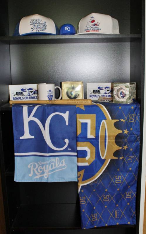 lot 1169 image: KC Royals Fan lot - Flags, vintage hats, mugs, vintage bumper stickers�.