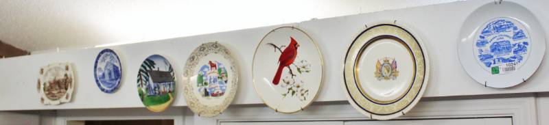 lot 1024 image: Miscelaneous China and Porcelain Lot