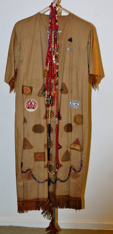 lot 1373 image: Antique Native AmericanIndian Style dresscostume with Campfire Girls patches.