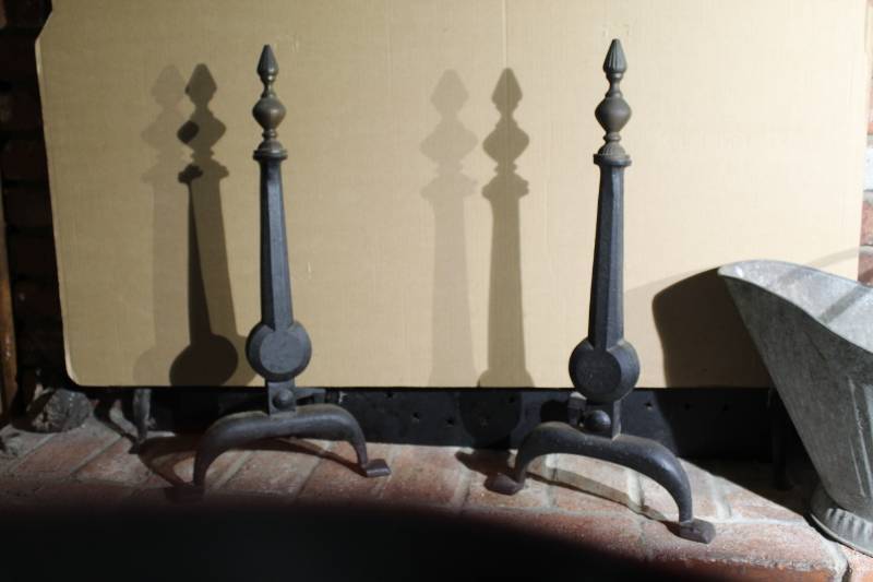 lot 1289 image: Two wrought iron fireplace andirons and antique metal ash bucket with shovel