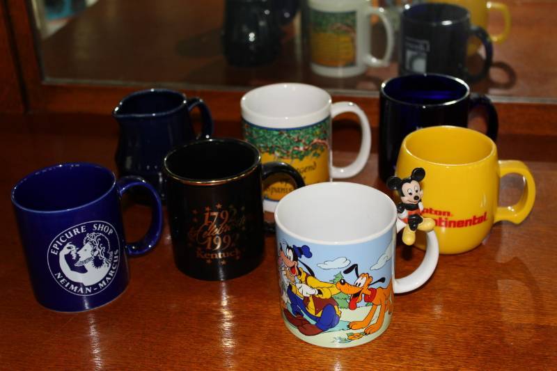 lot 1304 image: 7 Coffee Mugs