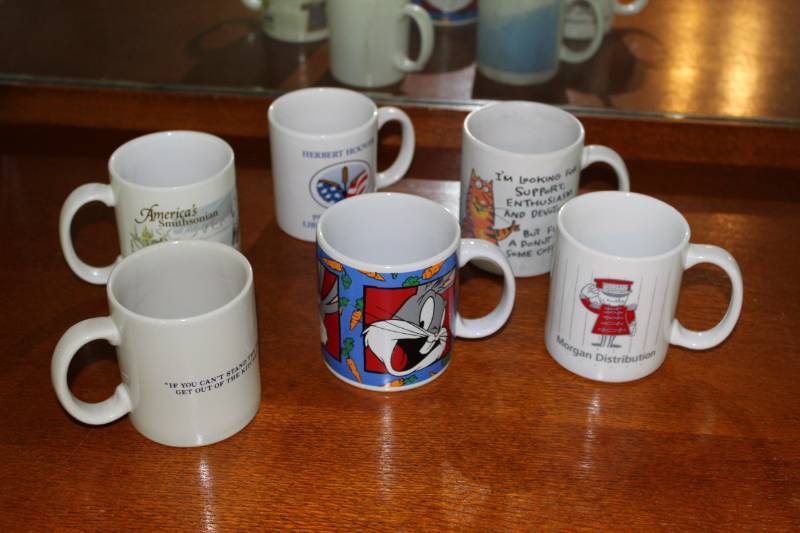 lot 1306 image: 6 Coffee Mugs