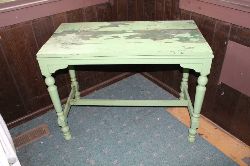 lot 1327 image: Vintage Shabby Chic green table