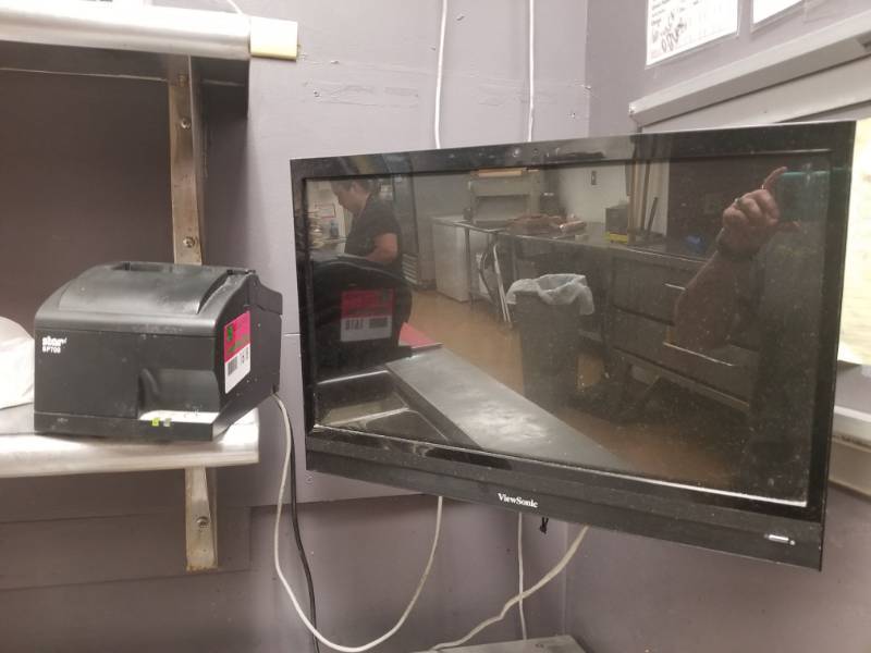 lot 1618 image: View Sonic Computer Screen and Receipt Printer