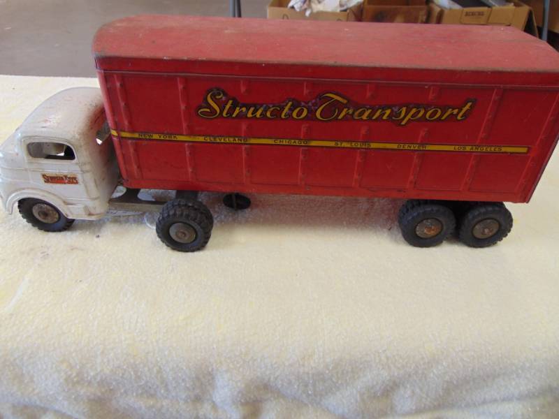 structo transport toy truck