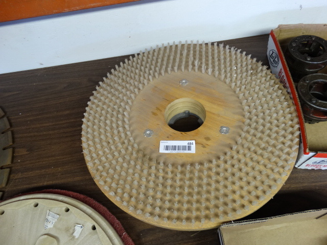lot 484 image: Floor buffer pad grabber attachment.