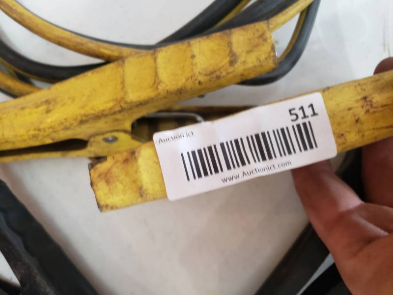 lot 511 image: pair of jumper cables