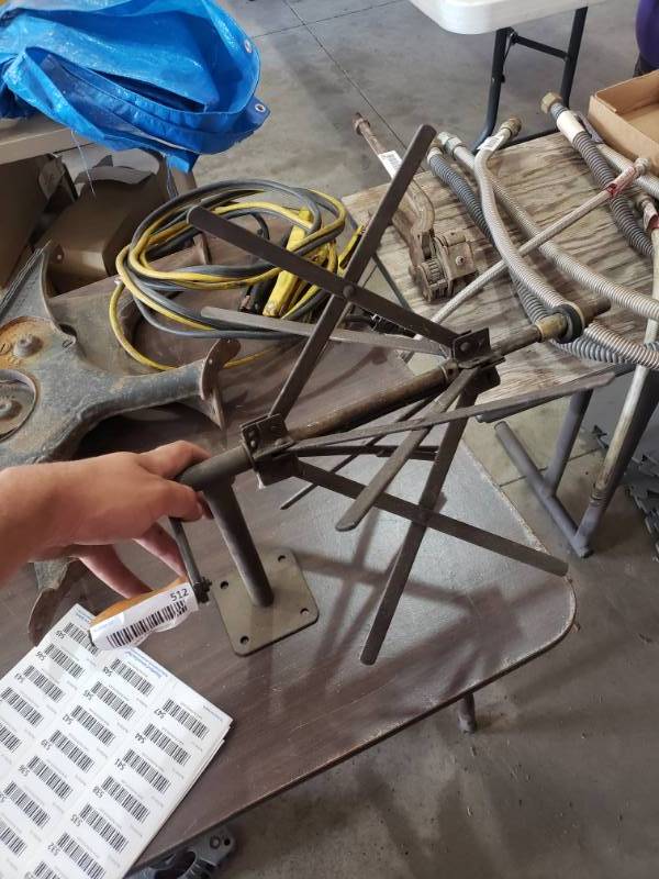 lot 512 image: Antique tool