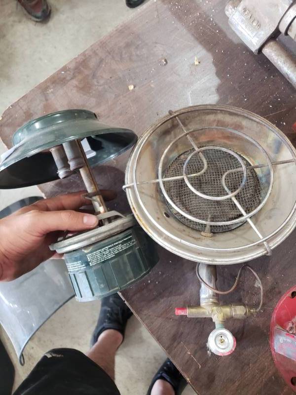 lot 518 image: 2 propane heaters