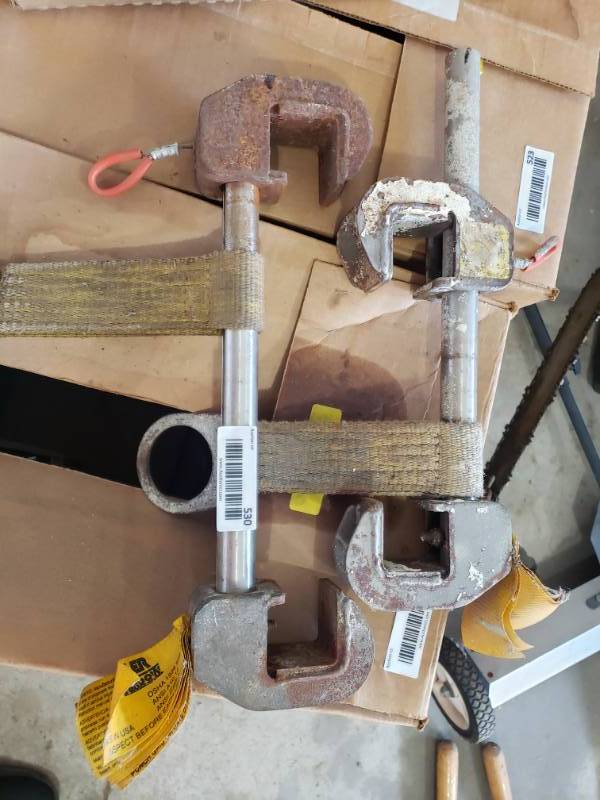 lot 530 image: 2 miller shadow beam clamps