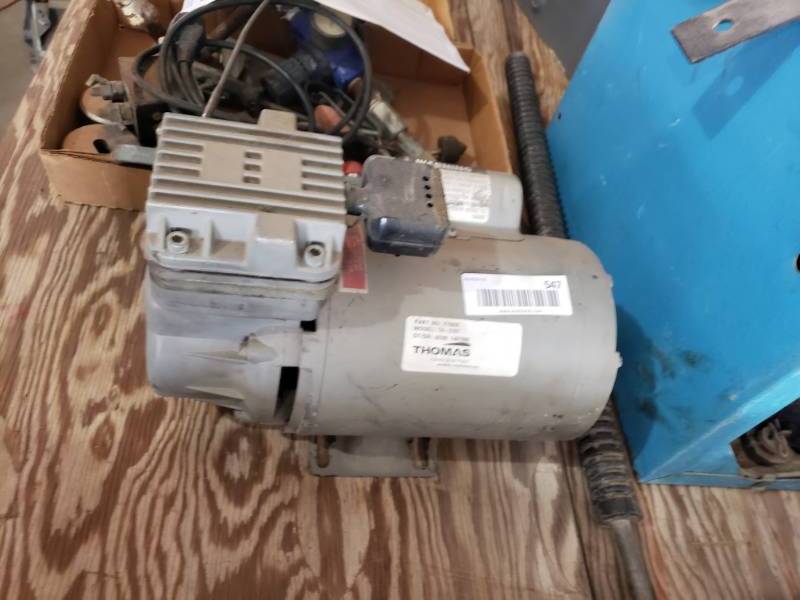 lot 547 image: Thomas Compressor and vacuum pump