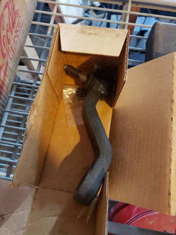 lot 7159 image: Pittman Arm for 94-99 Dodge Ram 2500