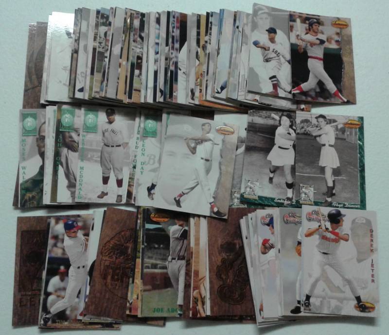 lot 1090 image: Mint 1994 Ted Williams Complete Baseball Card Set of 162 Cards including Derek Jeter Rookie, Women of Baseball Sub-Set, Negro League Subset