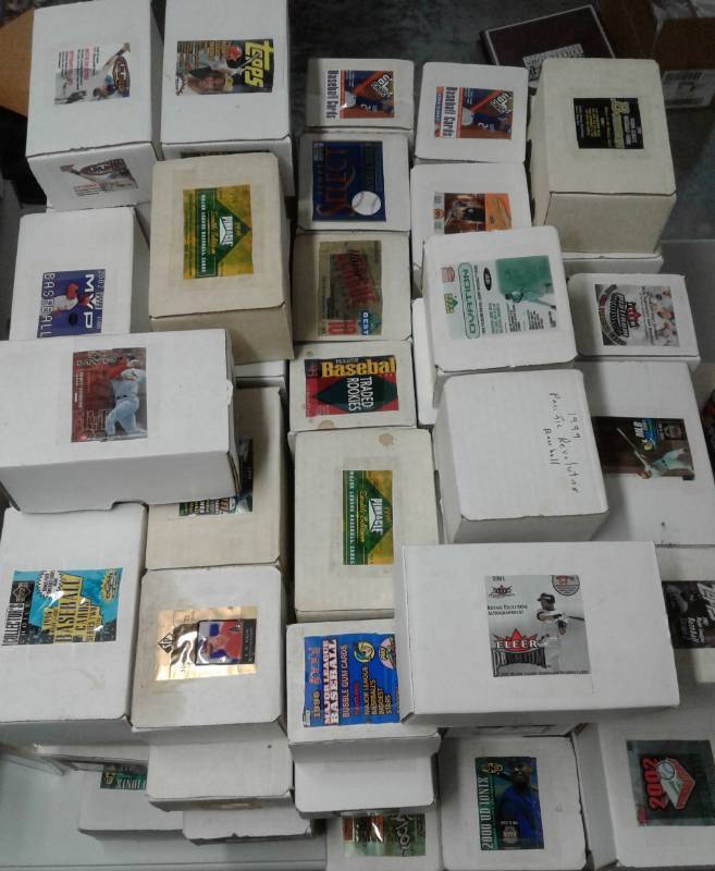 lot 1093 image: Ultimate Complete Baseball Trading Card Set Lot - 83 Total Complete Sets - 1993-2005 - Rare & Premium Sets - TIMES THE MONEY - 83 Pictures Included & Shows Each Set Youll Receive
