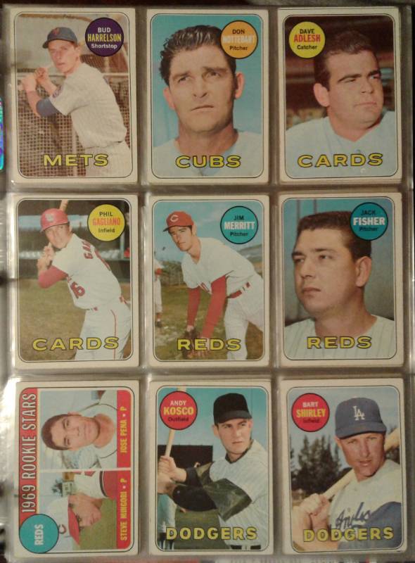 lot 1027 image: Collection of 126 Original 1969 Topps Baseball Trading Cards - All Cards Shown in Photos