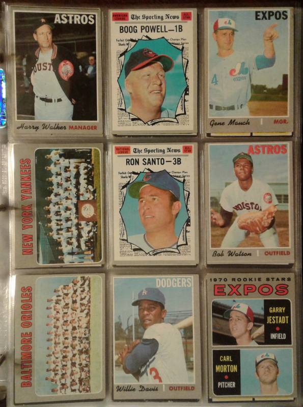 lot 1029 image: Collection of 126 Original 1970, 1971, 1973, 1974, 1975, and 1976 Topps Baseball Trading Cards - All Cards Shown in Photos