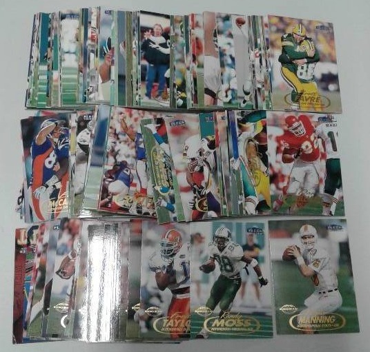 lot 1134 image: 1998 Fleer Tradition Football Trading Card Complete Set -  250 Football Cards - Including Rookies of Peyton Manning, Randy Moss, Charles Woodson