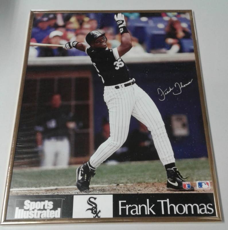 lot 1156 image: Framed Original Frank Thomas 16x20 Sports Illustrated White Sox Poster