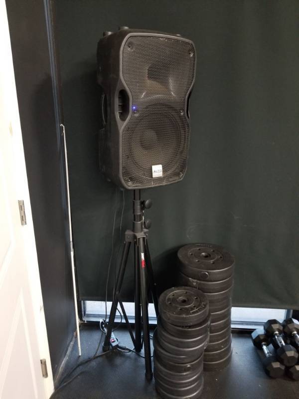 lot 1718 image: Alto Professional Speaker And Stand