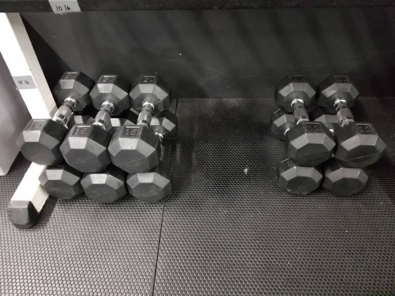 lot 1783 image: 3 Sets of 15lbs and 2 Sets of 12 Lbs Dumbbells