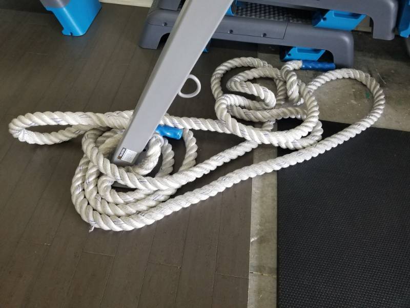 lot 1868 image: 50 Ft Battle Rope