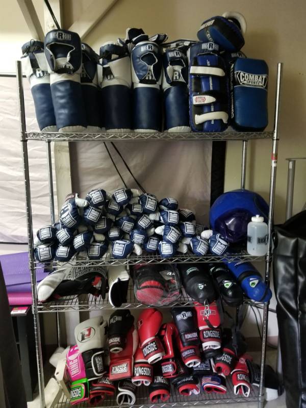 lot 1879 image: Kids Boxing Equipment and Various Other Equipment