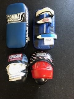 lot 9003 image: 2 Sets of Boxing Pads