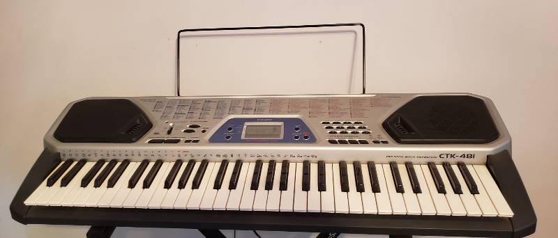 Casio Keyboard CTK-481 with Adjustable Stand - comes with Sustain
