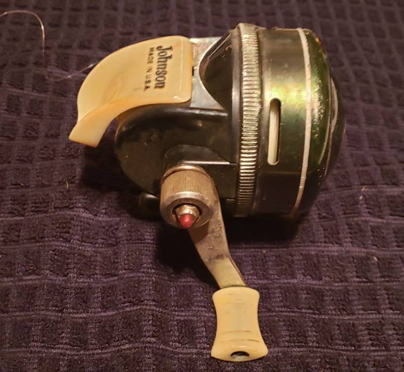 Daiwa 8300 2-ball bearings Spinning Reel and Johnson 710a Fishing Reel, South Wichita Estate Auction - Electronics, Vintage Lures, Wall Artwork,  Tools, Household Items, and Other Treasures