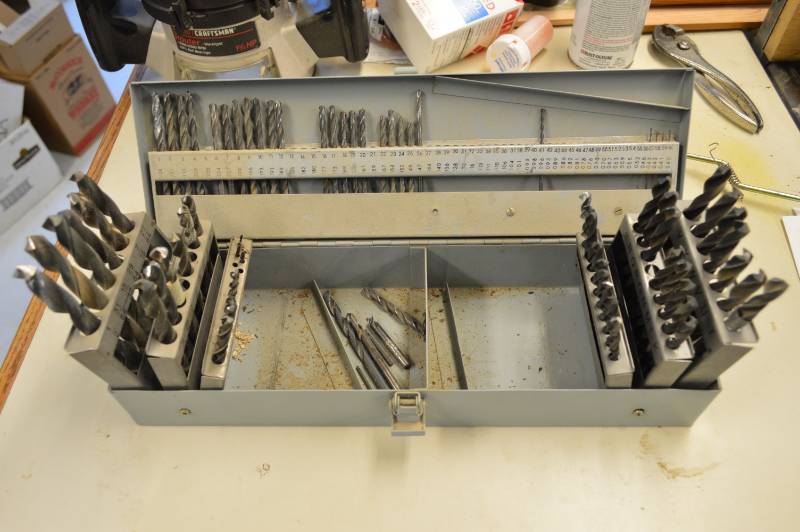 lot 6821 image: Drill Index with Bits
